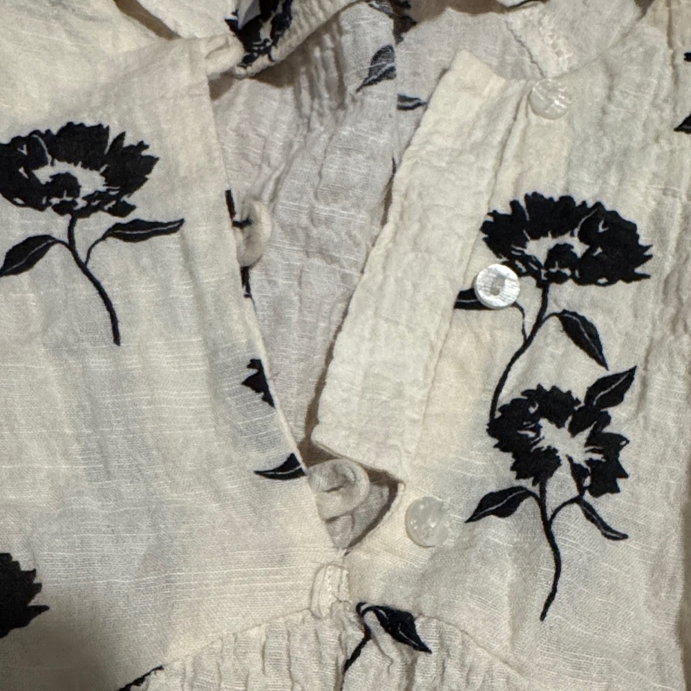 Zara Cream and Black Floral Kids Dress - Picture 3 of 3